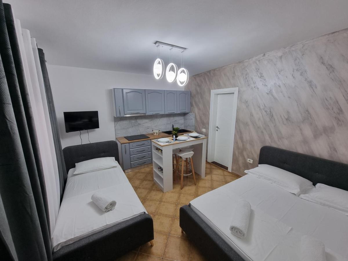 Studio Vlora 外观 照片