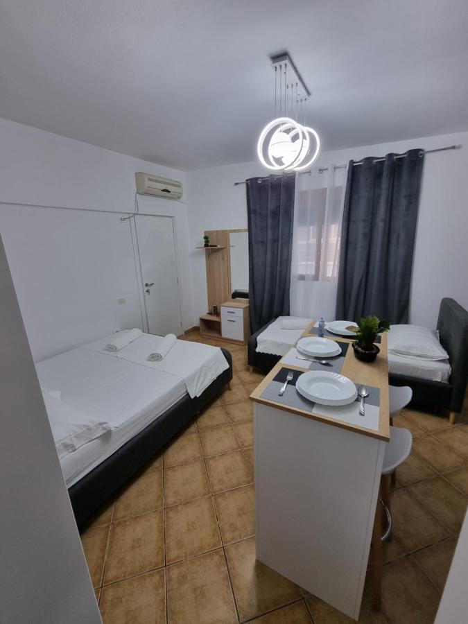 Studio Vlora 外观 照片