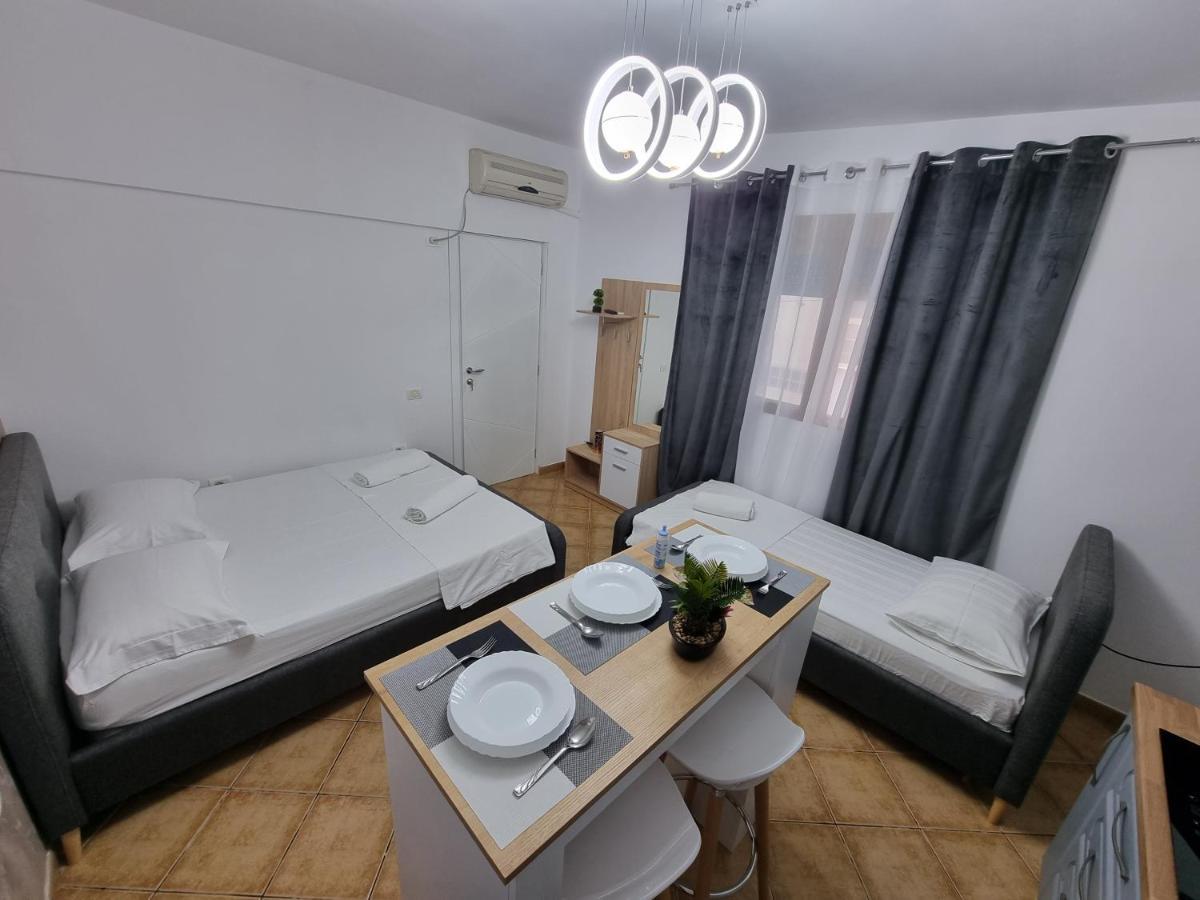 Studio Vlora 外观 照片